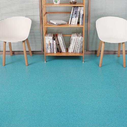 PVC地板革塑膠地板出租房屋地板貼水泥地直接鋪商用工程革1.6mm