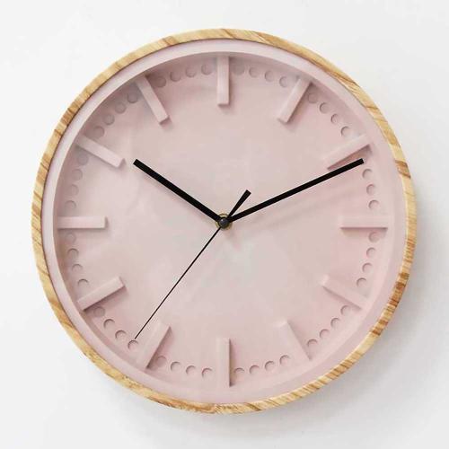北歐現代簡約圓形靜音客廳臥室掛鐘大氣木紋粉綠色數字圓形掛錶