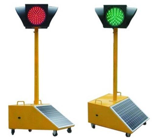 臨時紅綠燈，太陽能移動式信號燈，施工臨時用紅綠燈，學校用紅綠