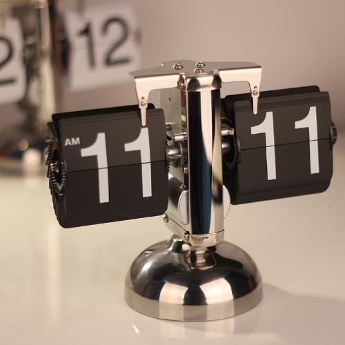 復古齒輪機械翻頁鐘錶簡約創意時鐘時尚個性客廳座鐘桌面擺件檯鐘