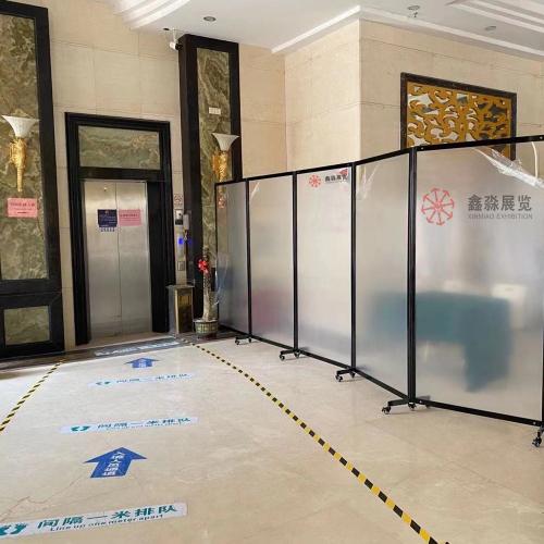 香港澳門防口沫新冠疫情隔離展板防疫展示板亞克力透明餐廳擋板